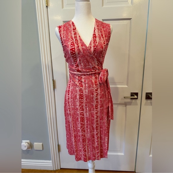 Diane Von Furstenberg DVF Red Pink White Sleeveless Wrap Tie Dress Size 6 - Picture 2 of 12